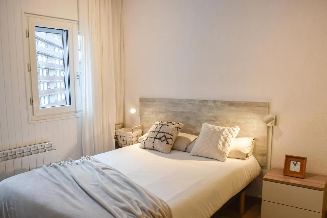 Estudio Avet - Perfecta Ubicacion Pas De La Casa