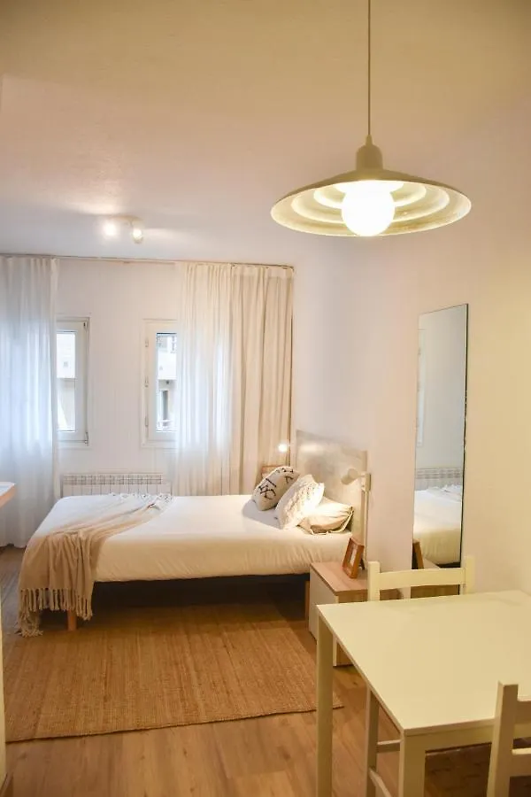 Estudio Avet - Perfecta Ubicacion Pas De La Casa Apartment